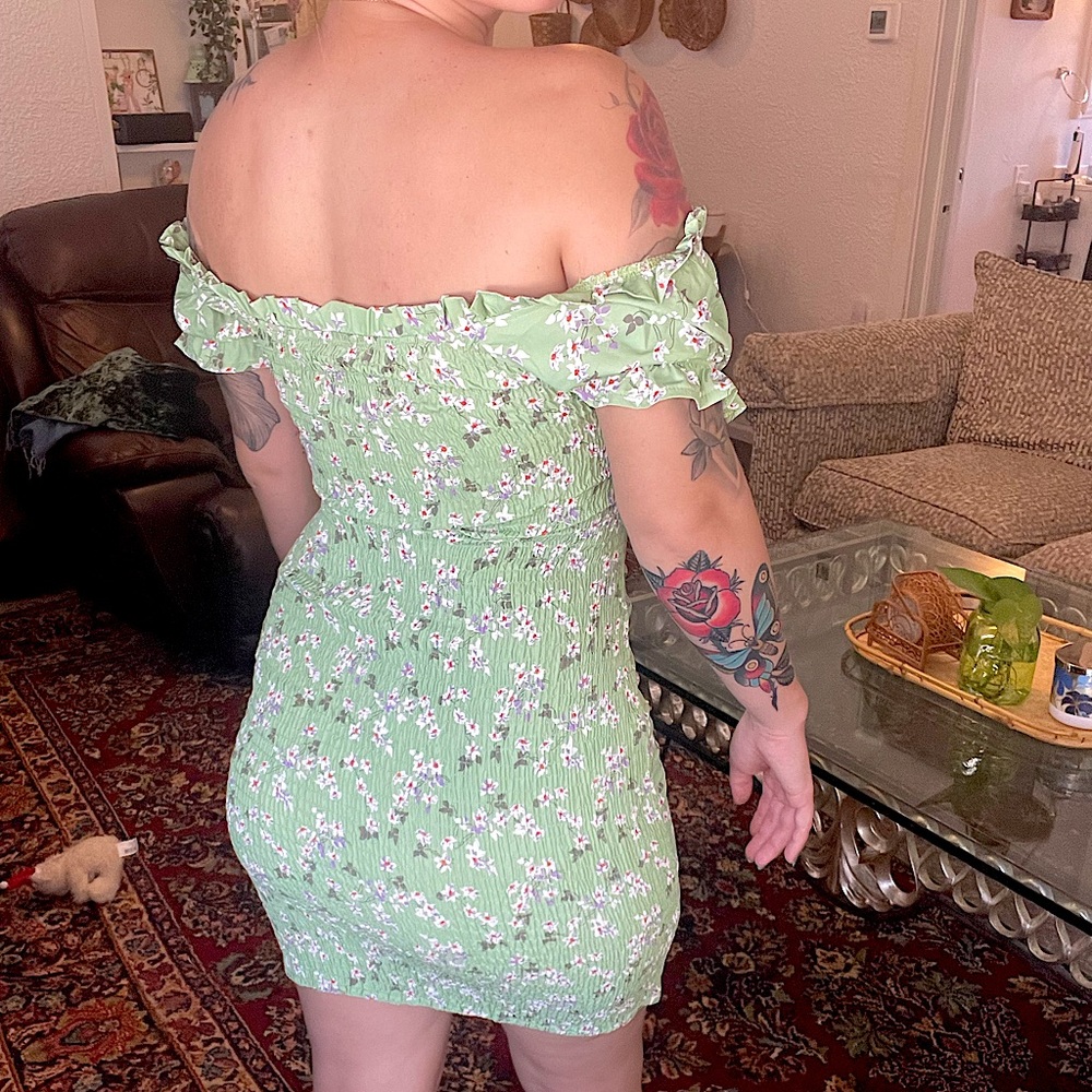 PARADISE USA floral dress - Picture 2 of 3
